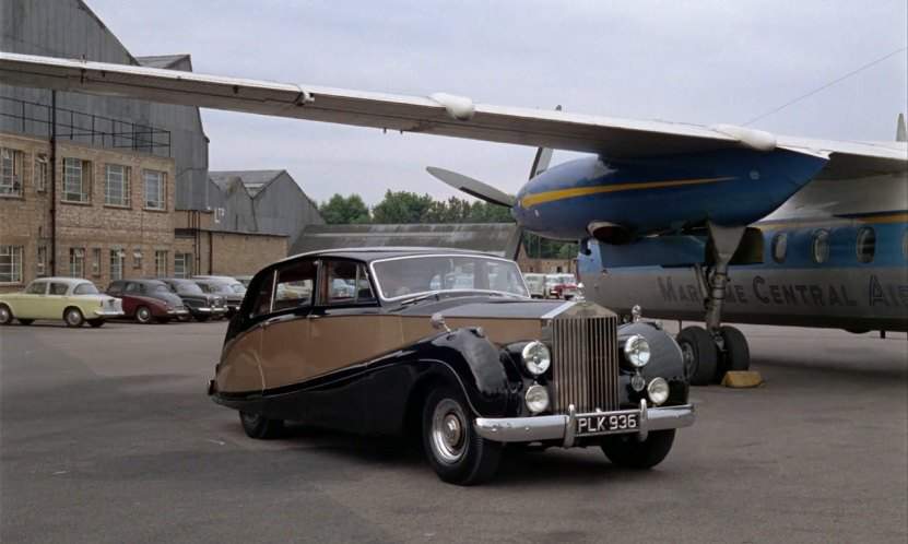 Rolls-Royce Silver Wraith