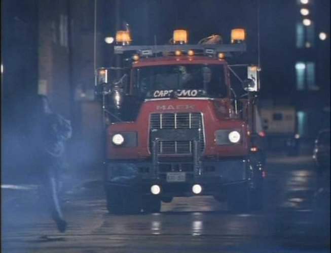 Mack R-Series