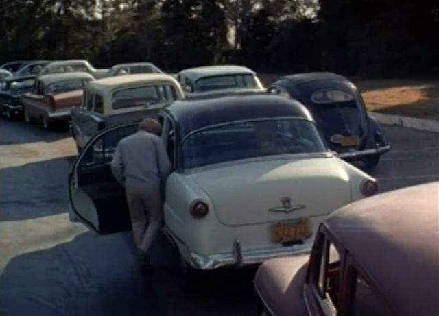 Volkswagen Sun-Roof Sedan