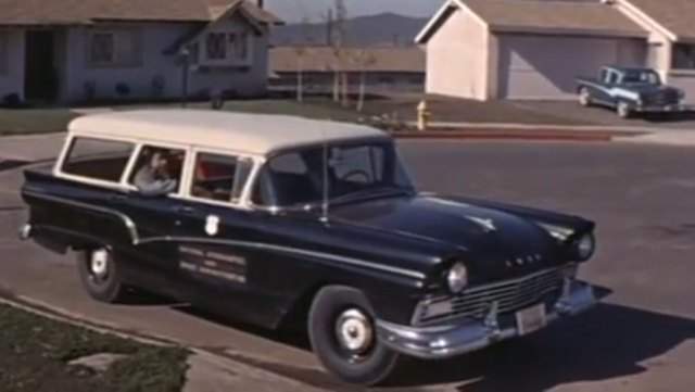 Ford Country Sedan