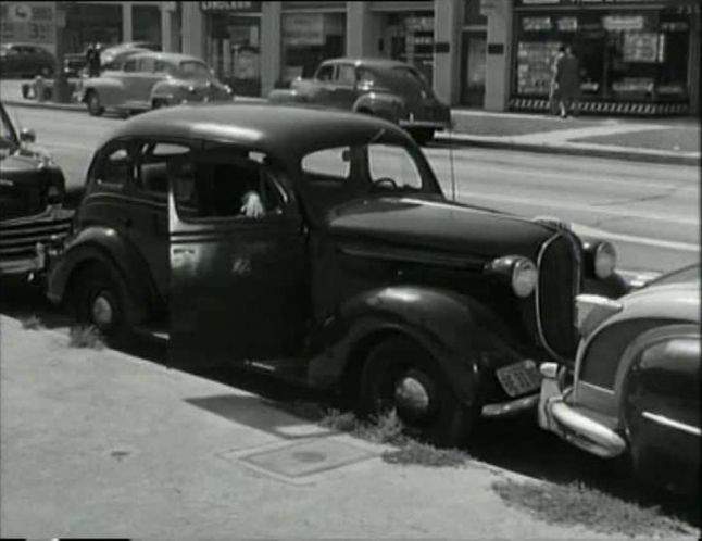 Plymouth De Luxe