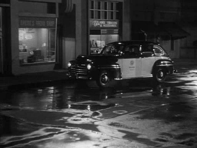 Ford De Luxe