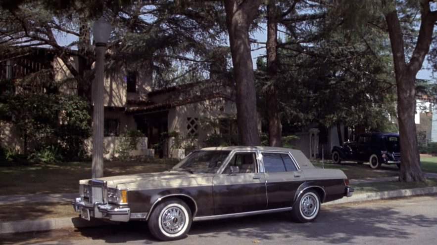 Lincoln Versailles