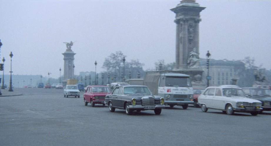 Renault 16