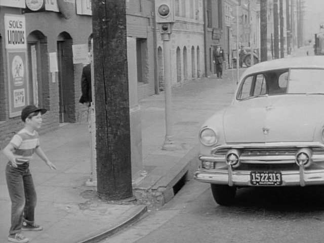 1951 Ford De Luxe in Chicago Calling