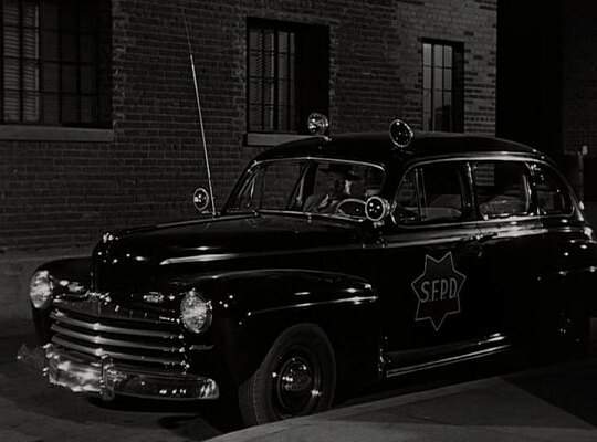Ford Super De Luxe
