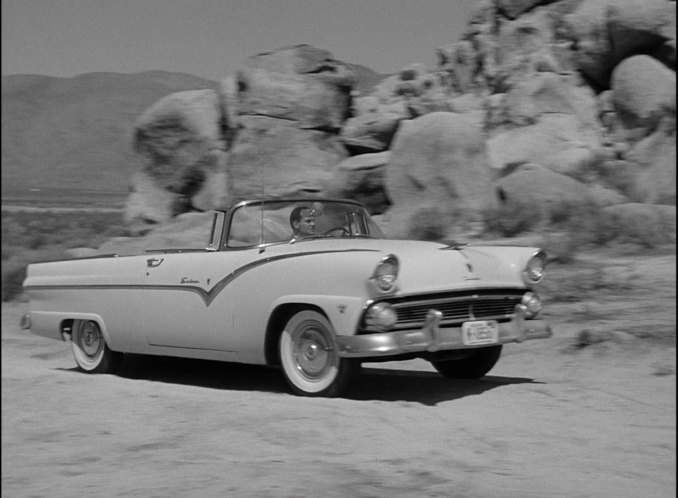 Ford Fairlane Sunliner