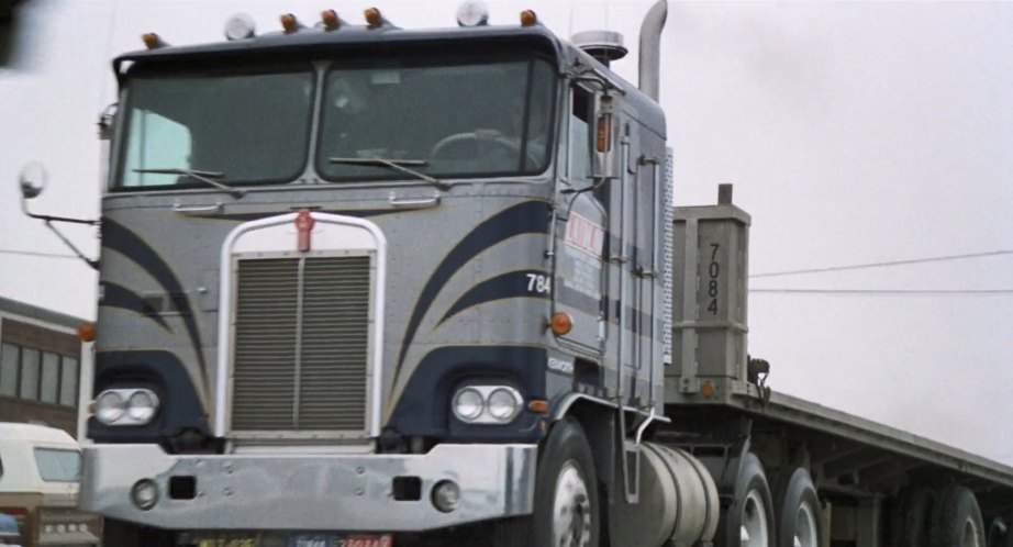 Kenworth K-100