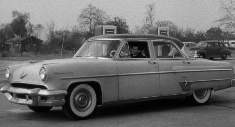 Lincoln Capri