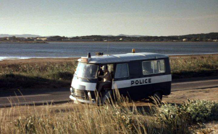 Peugeot J7 Fourgon Police