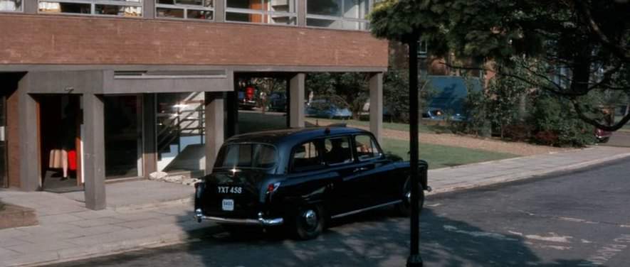 Austin FX4