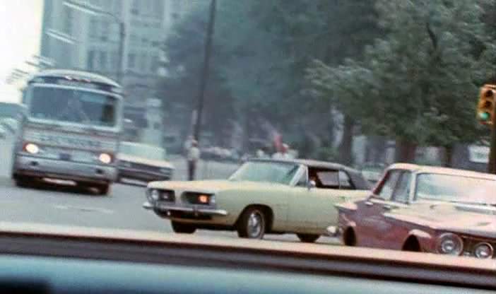 Plymouth Savoy