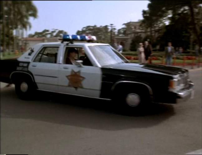 Ford LTD Crown Victoria