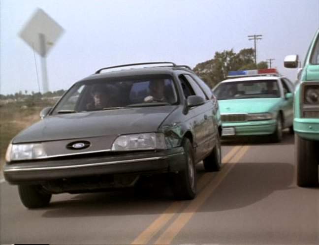 Ford Taurus