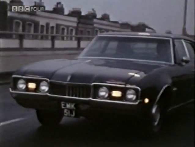 Oldsmobile Cutlass