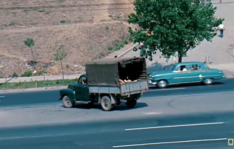 Plymouth Savoy