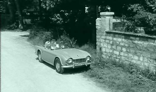 Triumph TR4