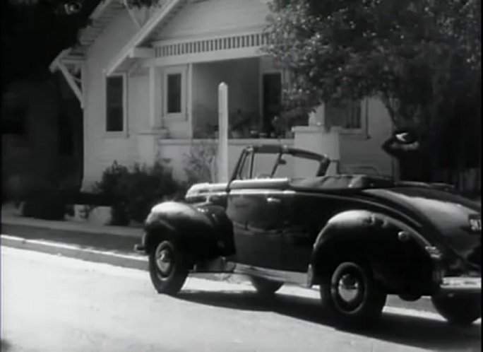 Ford V8 De Luxe