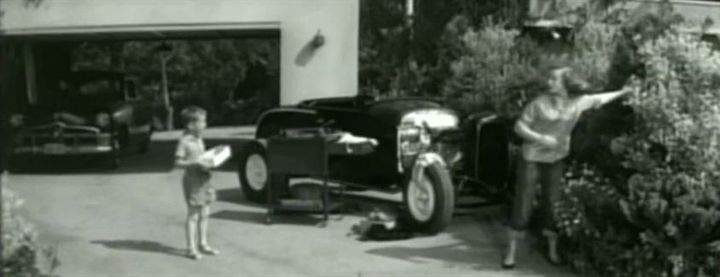 Ford De Luxe