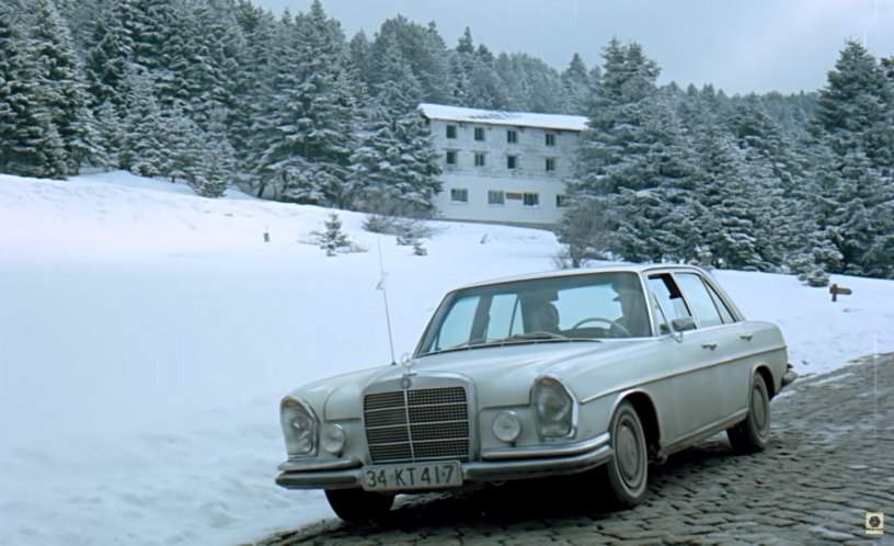 Mercedes-Benz SEL