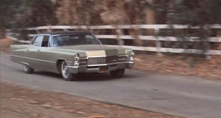 Cadillac Sedan DeVille