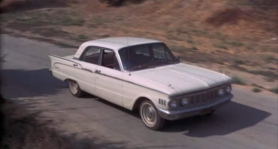 Comet Sedan