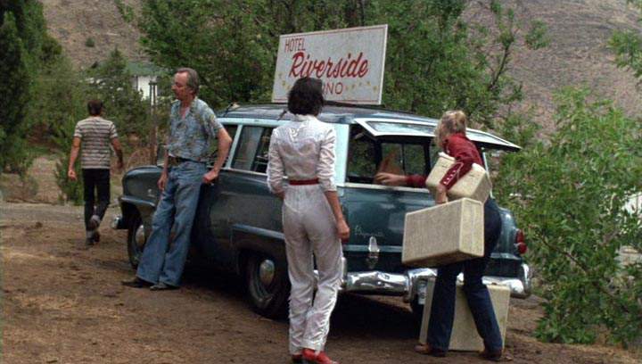 Plymouth Plaza Suburban