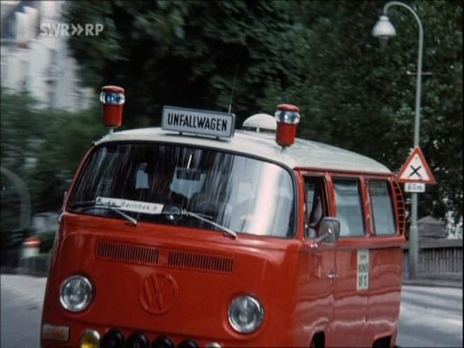 Volkswagen Krankenwagen T2