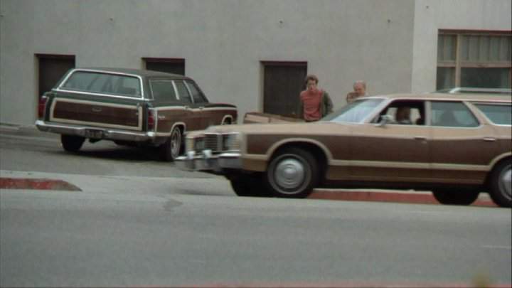 Ford LTD Country Squire
