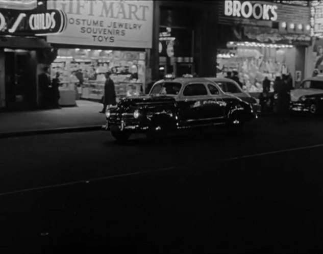 Plymouth De Luxe