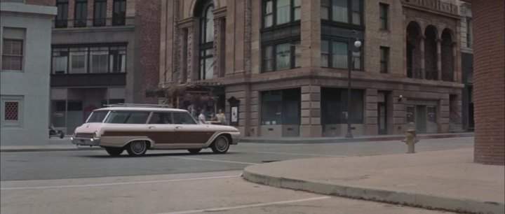 Ford Country Squire