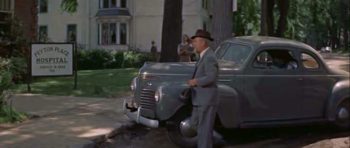 Plymouth De Luxe