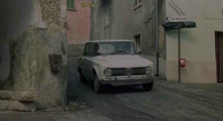 Alfa Romeo Giulia 1300 Super