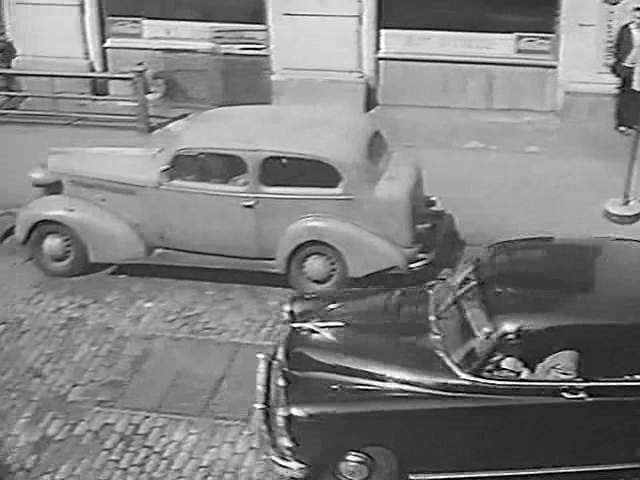 Pontiac De Luxe