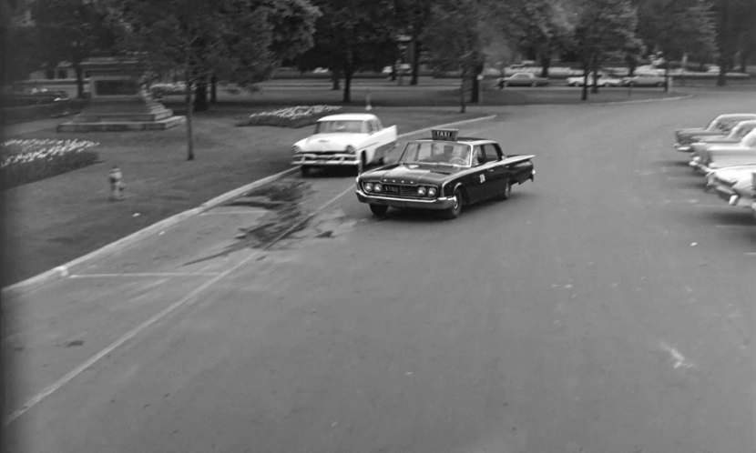 Plymouth Savoy