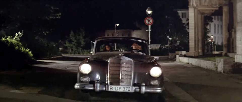 Mercedes-Benz 300 d