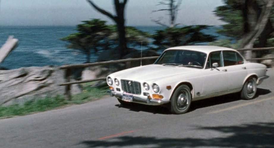 Jaguar XJ6
