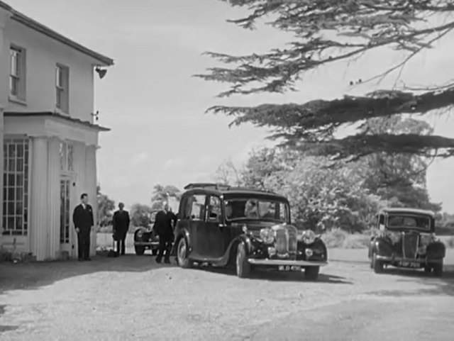 Daimler DE27 Hearse