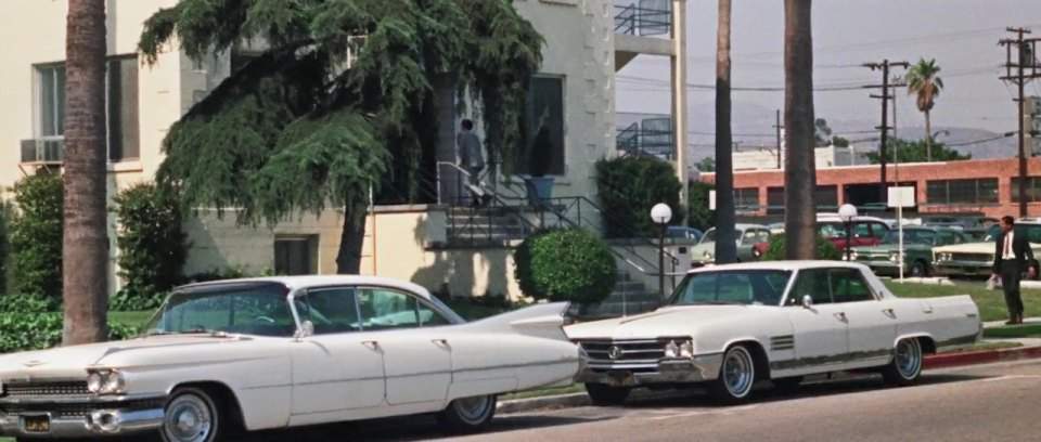 Cadillac Sedan DeVille