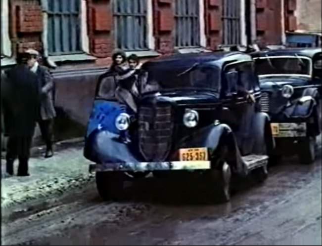 GAZ M-1