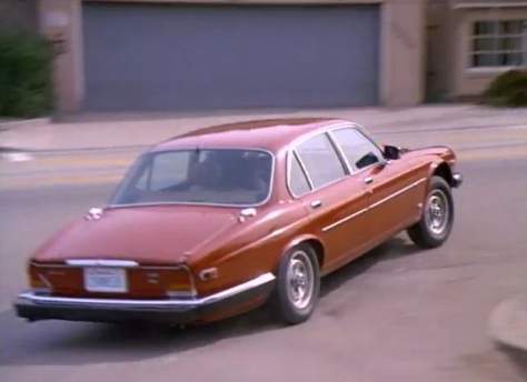 Jaguar XJ6