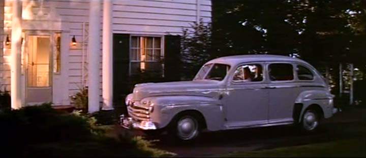 Ford Super De Luxe