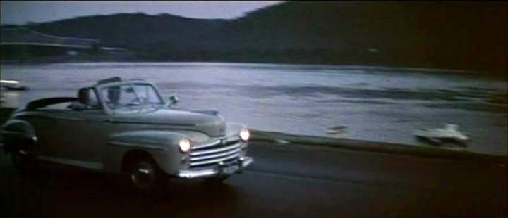 Ford Super De Luxe