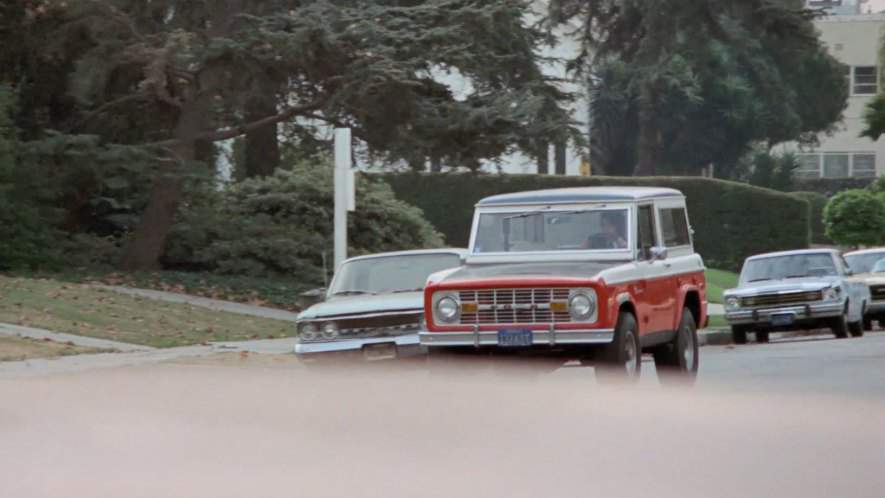 Plymouth Valiant