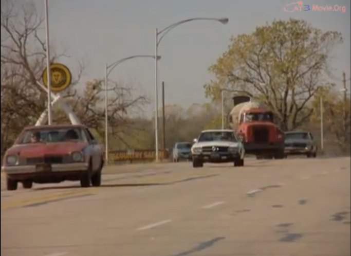 Chevrolet Monza Towne Coupe