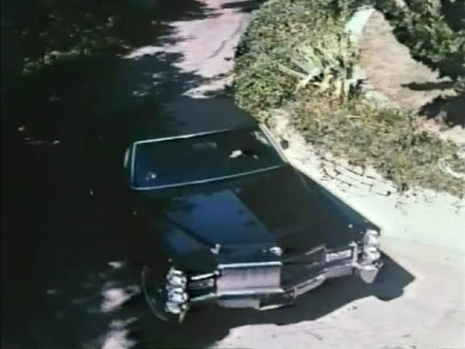 Cadillac Sedan DeVille