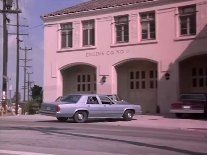 Ford LTD Crown Victoria