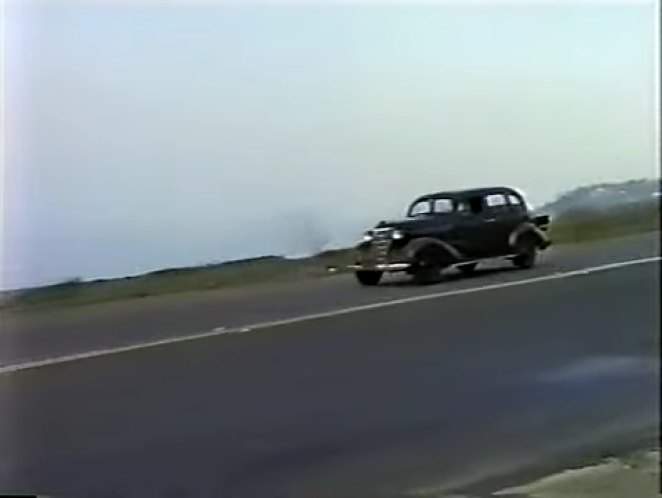 Chevrolet Master De Luxe