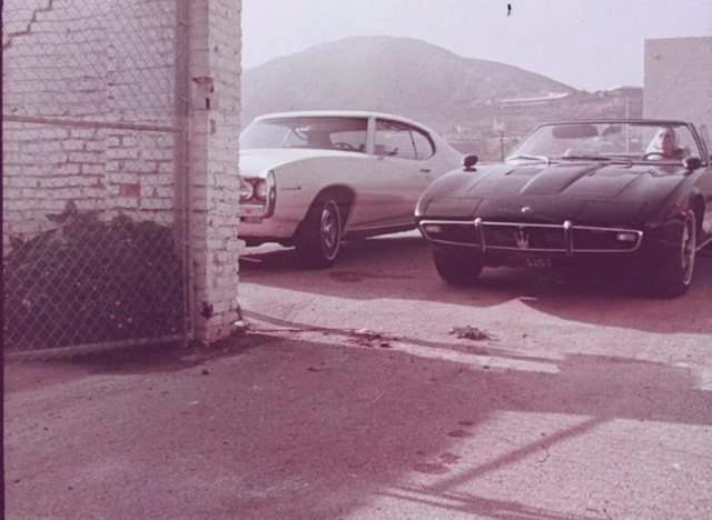 Pontiac Custom S