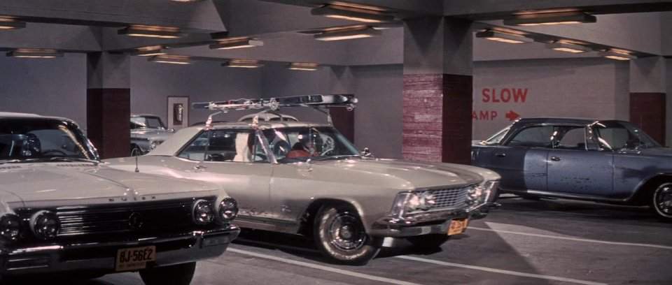 Chrysler New Yorker